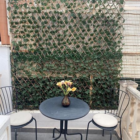 Travel Habitat Cabanyal Apartment Valencia Exterior photo